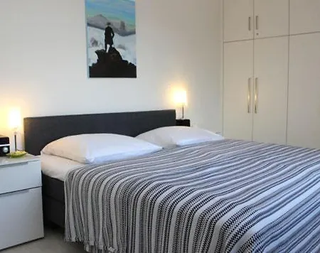 Apartment Kaeptn Brass 2 App 4 Seestern Dierhagen